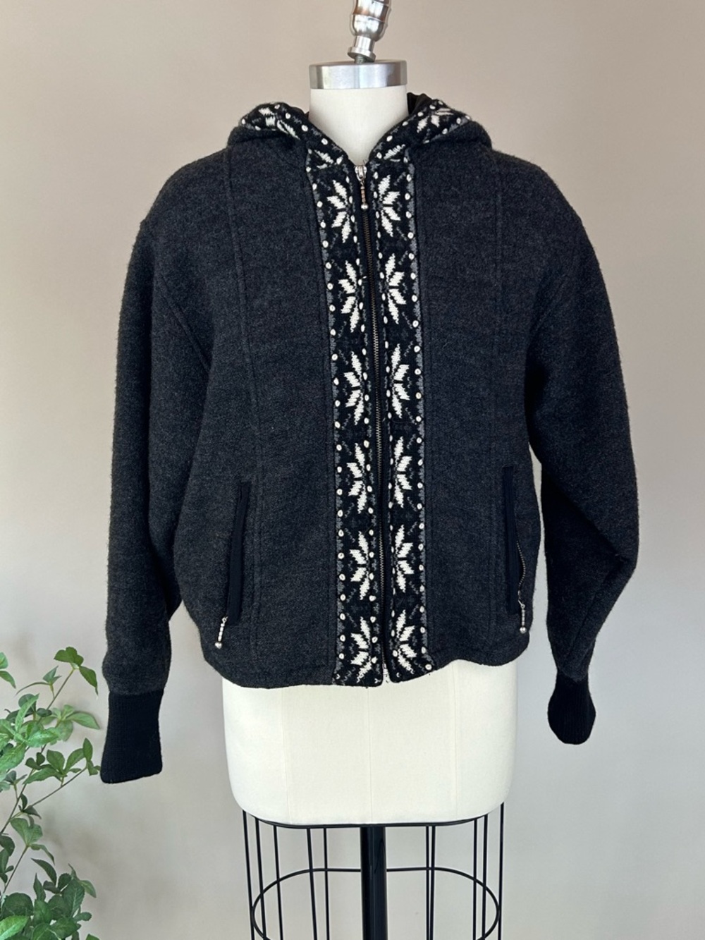 Icelandic Design Charcoal Hooded Zip Wool Jacket Sz Medium